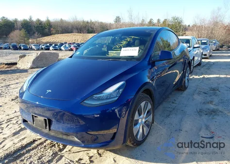 2022 Tesla Model Y Long Range Dual Motor All-Wheel Drive из США, поврежденный, VIN 7SAYGDEE3NA020326